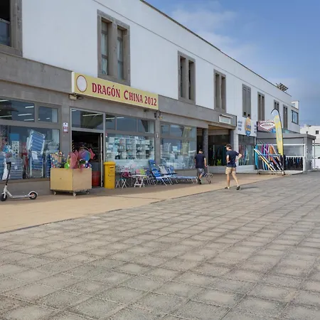 Διαμέρισμα Blue Oasis *